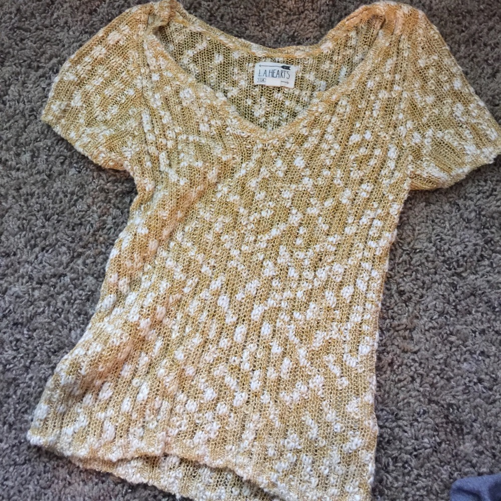 Summer cropped knit top