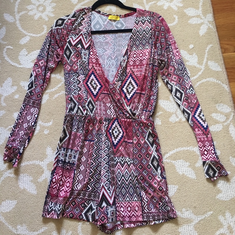 Dee Elle Long sleeved Romper