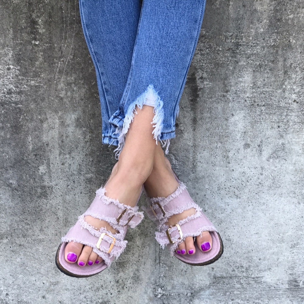 LAST PAIR! Dusty Pink Birk Sandals - Picture 2 of 7