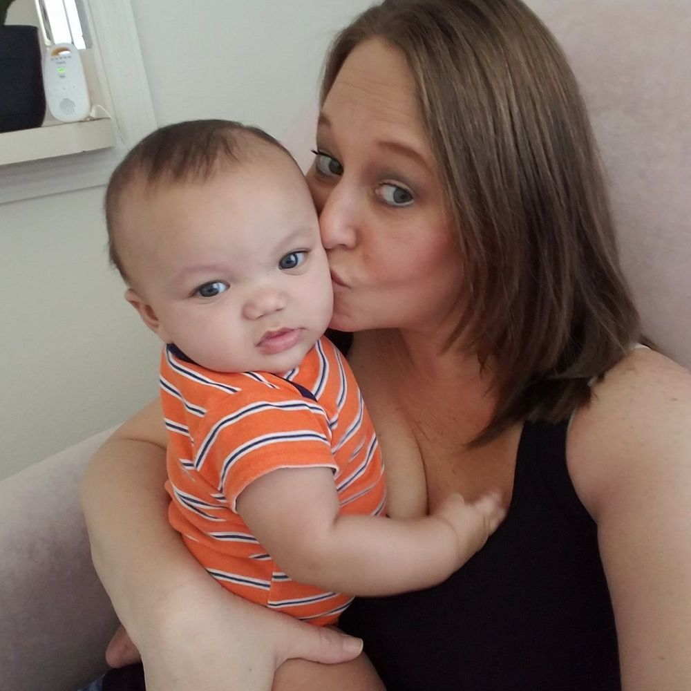 Meet your Posher, Dana