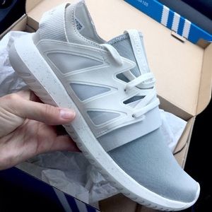 NWT ADIDAS TUBULAR VIRAL CHALK WHITE