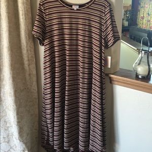 3xl NWT LULAROE CARLY DRESS
