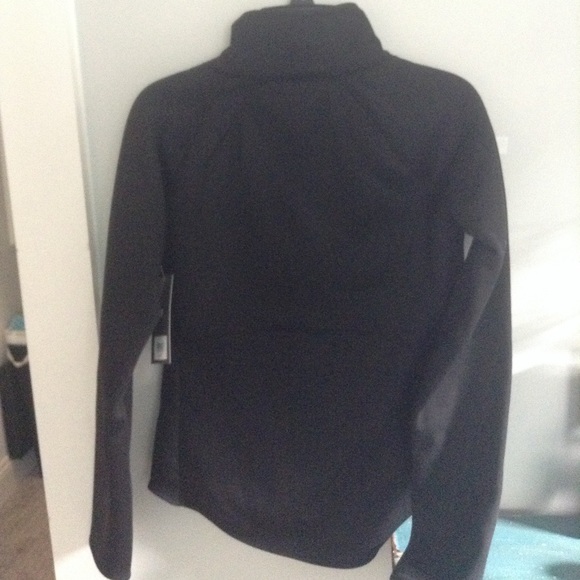 Warm athletic jacket - Picture 2 of 4