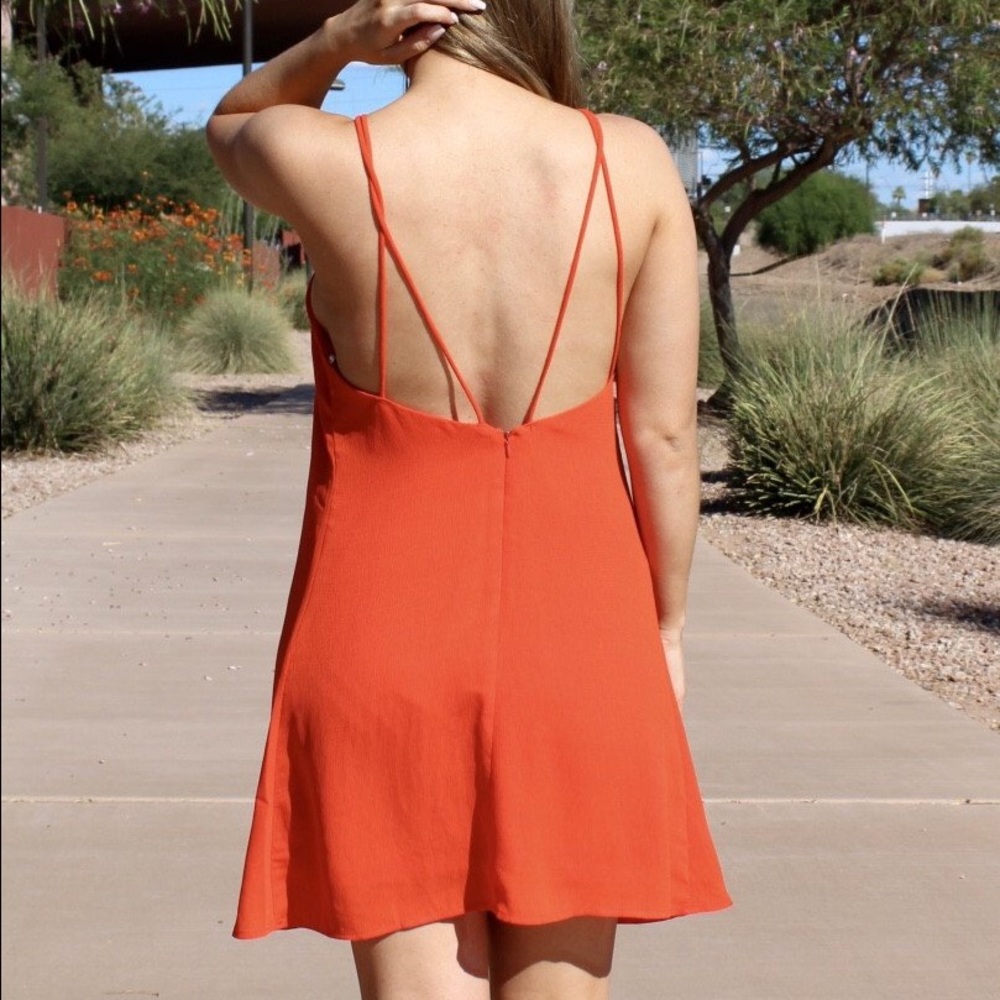 Dress - Picture 2 of 2