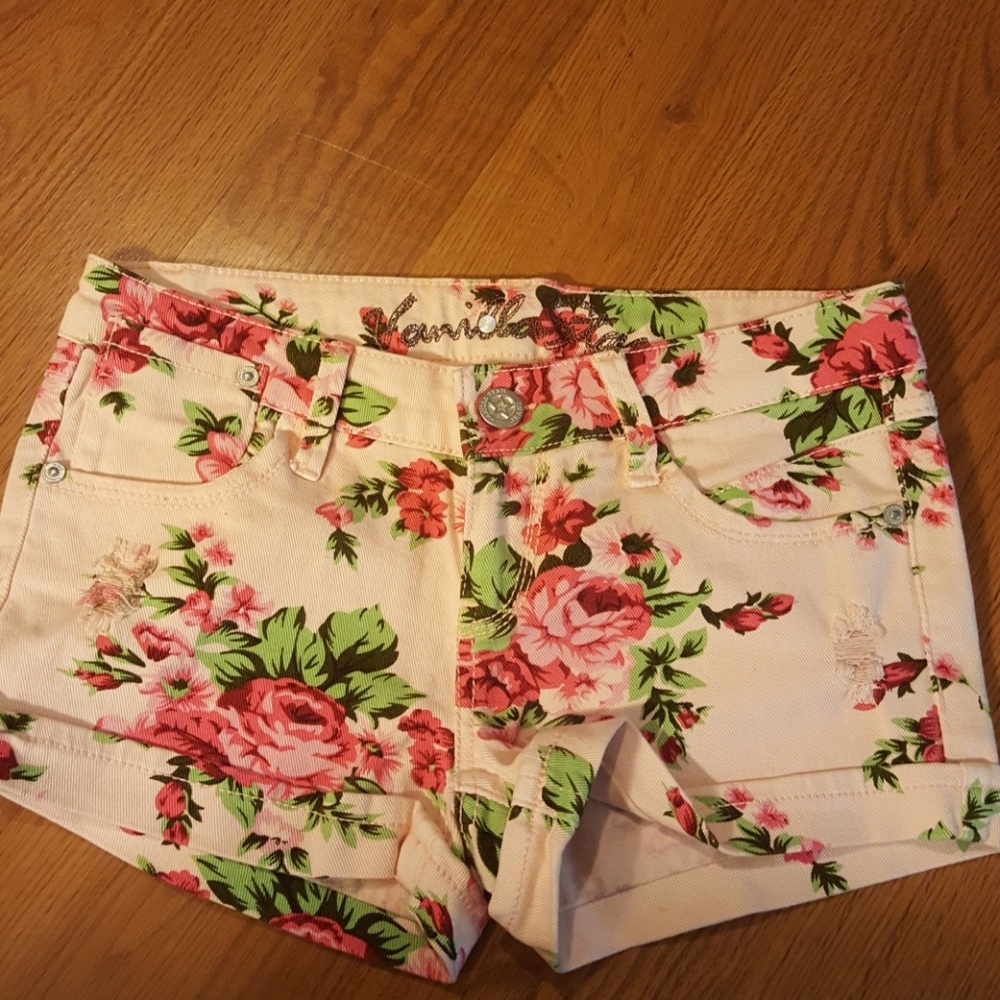 New Shorts Sz5