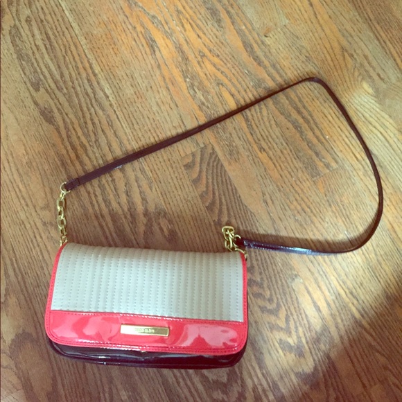 Anne Klein crossover purse - Picture 1 of 2