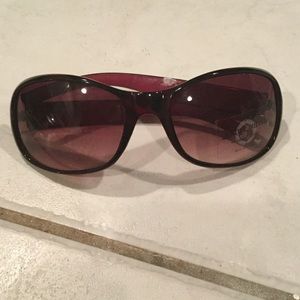 Juicy couture sunglasses black and maroon