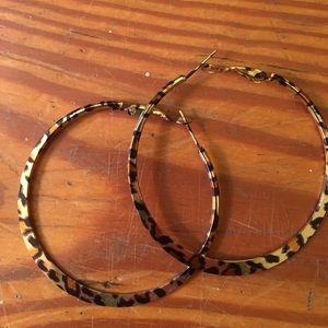 Cheeta hoops