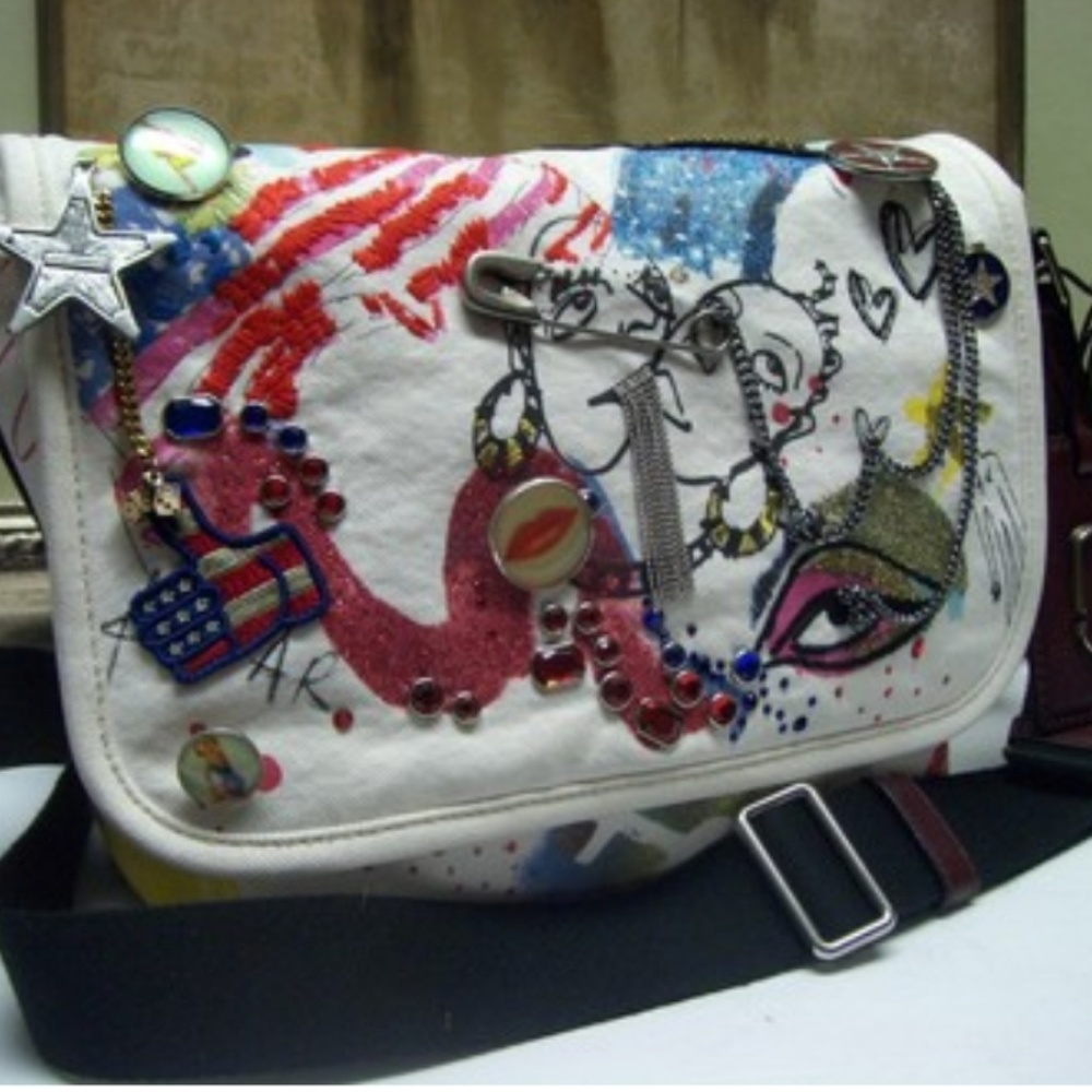 *Rare* Marc Jacobs Printed Canvas Messenger