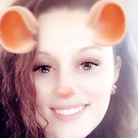 Meet your Posher, Cheryl - Picture 1 of 1