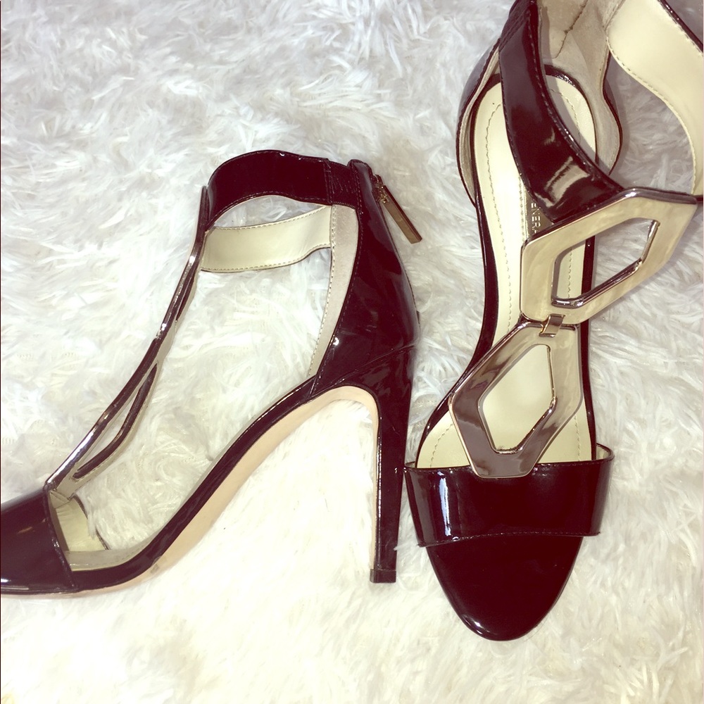 BCBG heels