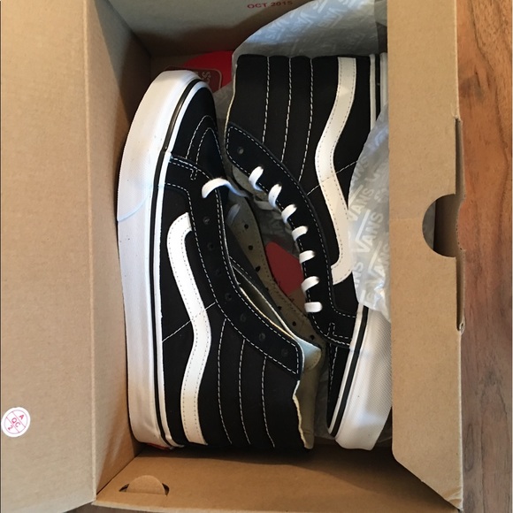 Vans Shoes - BRAND NEW HIGHTOP VANS