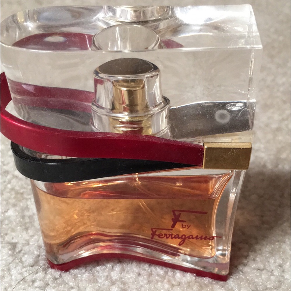 Perfume bundle - Picture 3 of 3