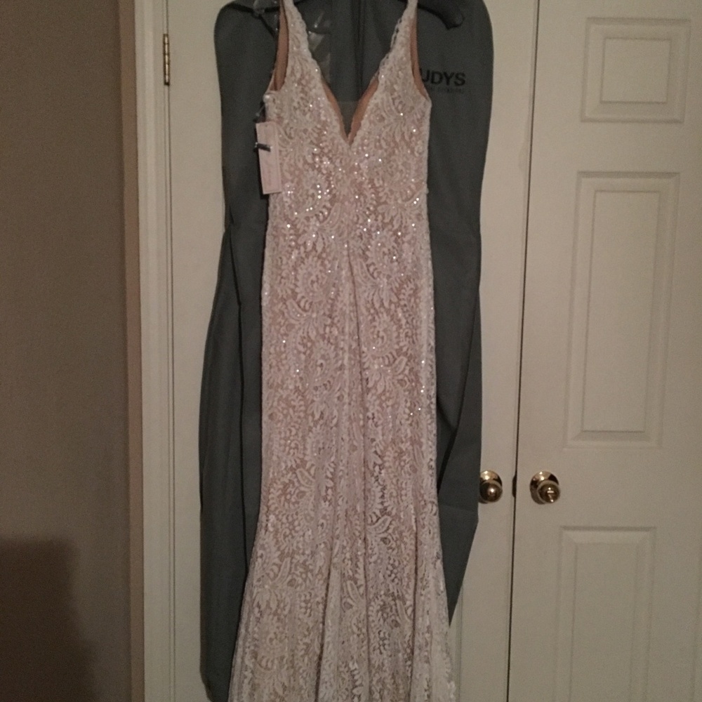 Wedding/Prom Dress