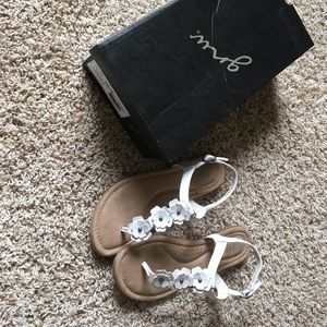 Flower sandals