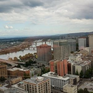 Meet your Posher, Paola