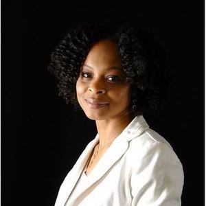 Meet your Posher, Rena