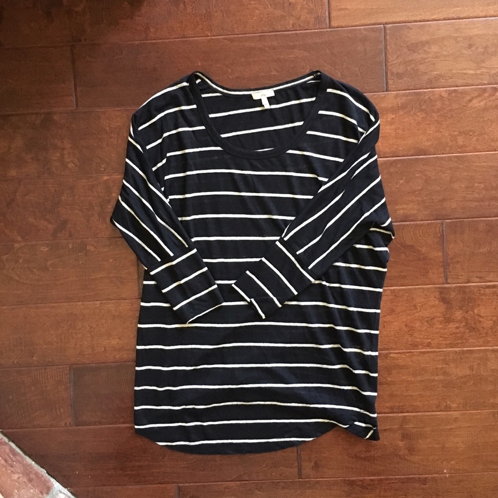 Joie Black and White Pullover Top - Picture 2 of 8