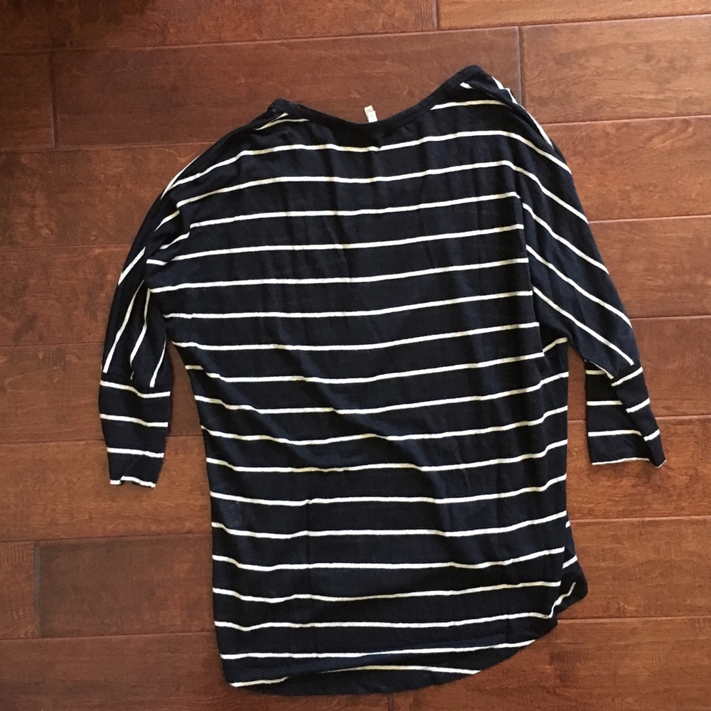 Joie Black and White Pullover Top - Picture 3 of 8