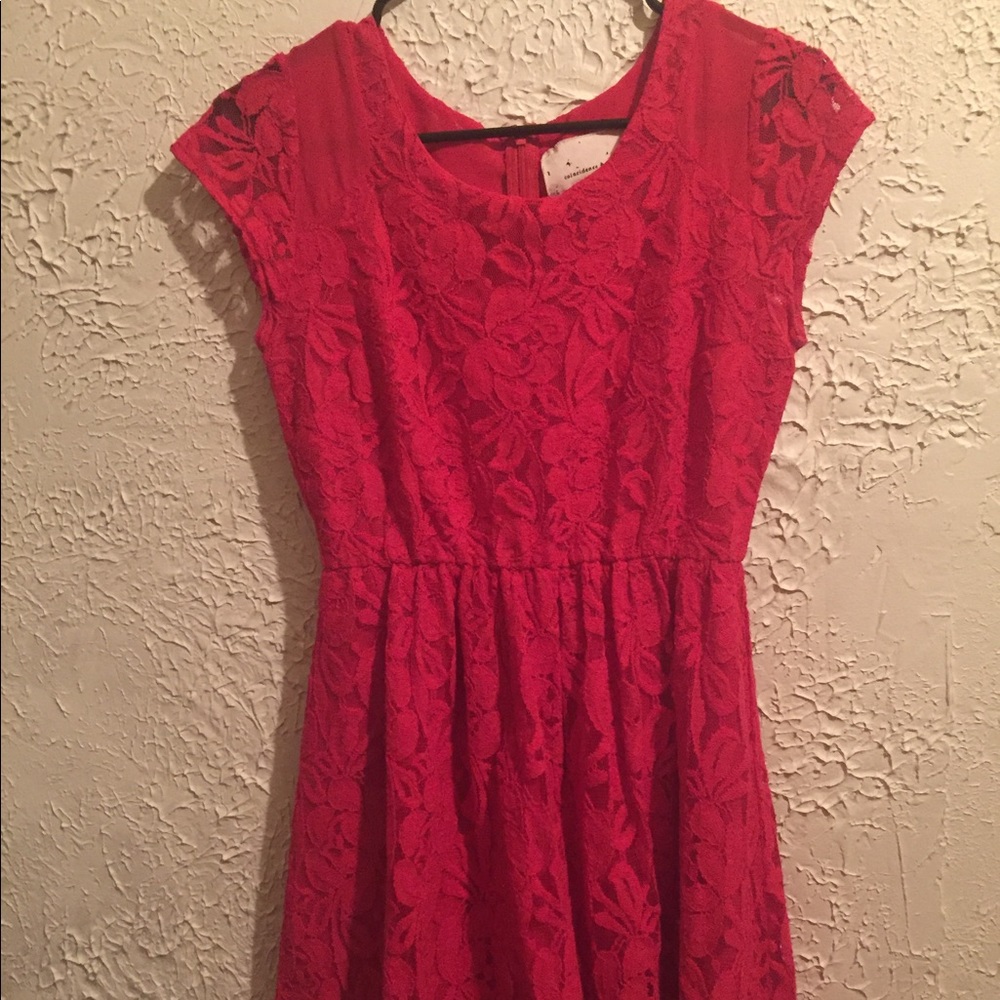 Red lace cocktail dress