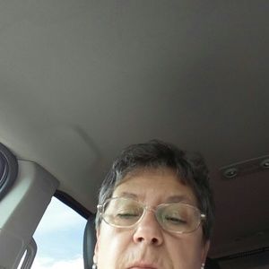 Meet your Posher, Bonnie