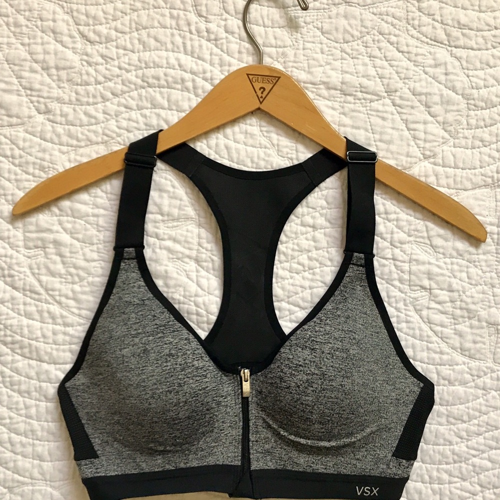 VSX: 34B Incredible Sport, Front-close Sports Bra