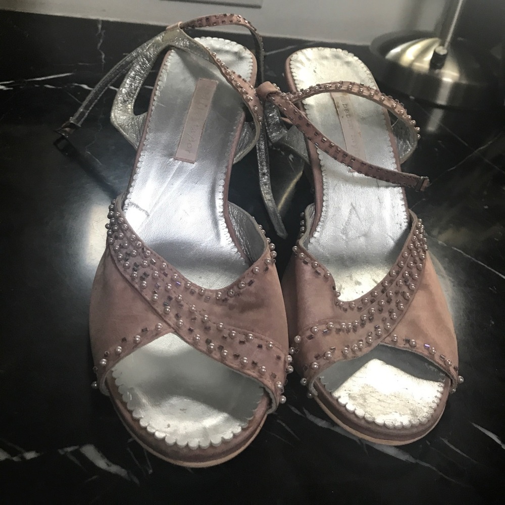 Pink jeweled wedge never worn