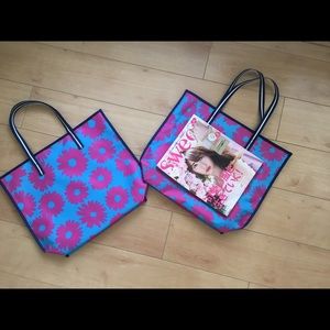 2 brand new Estee Lauder exclusive large tote bags