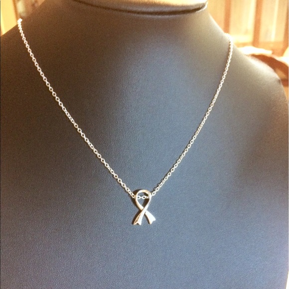 Ribbon Sterling necklace - Picture 3 of 6