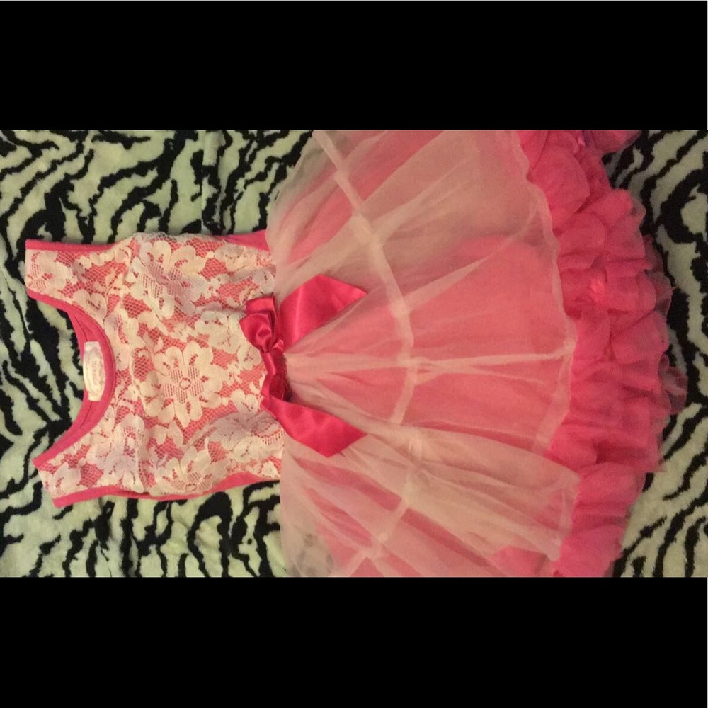 Beautiful pink dress 4/4