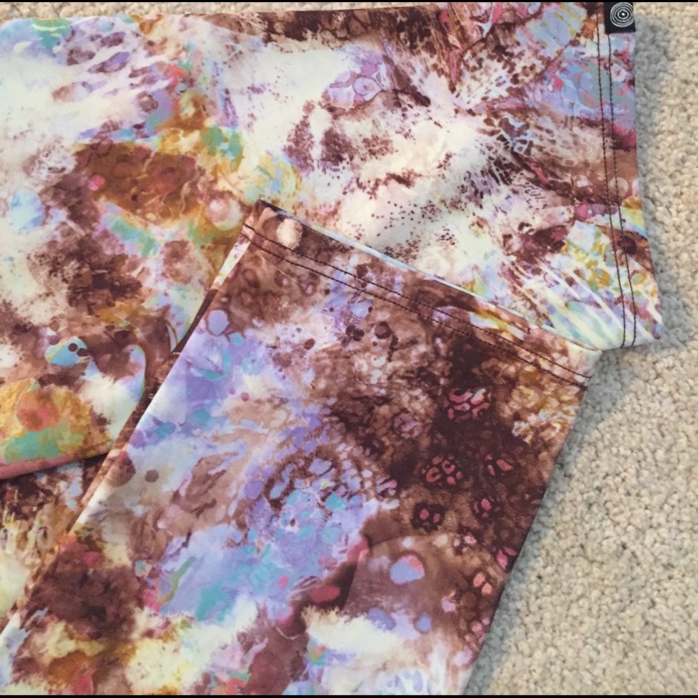Onzie Capri Leggings Xs View 3