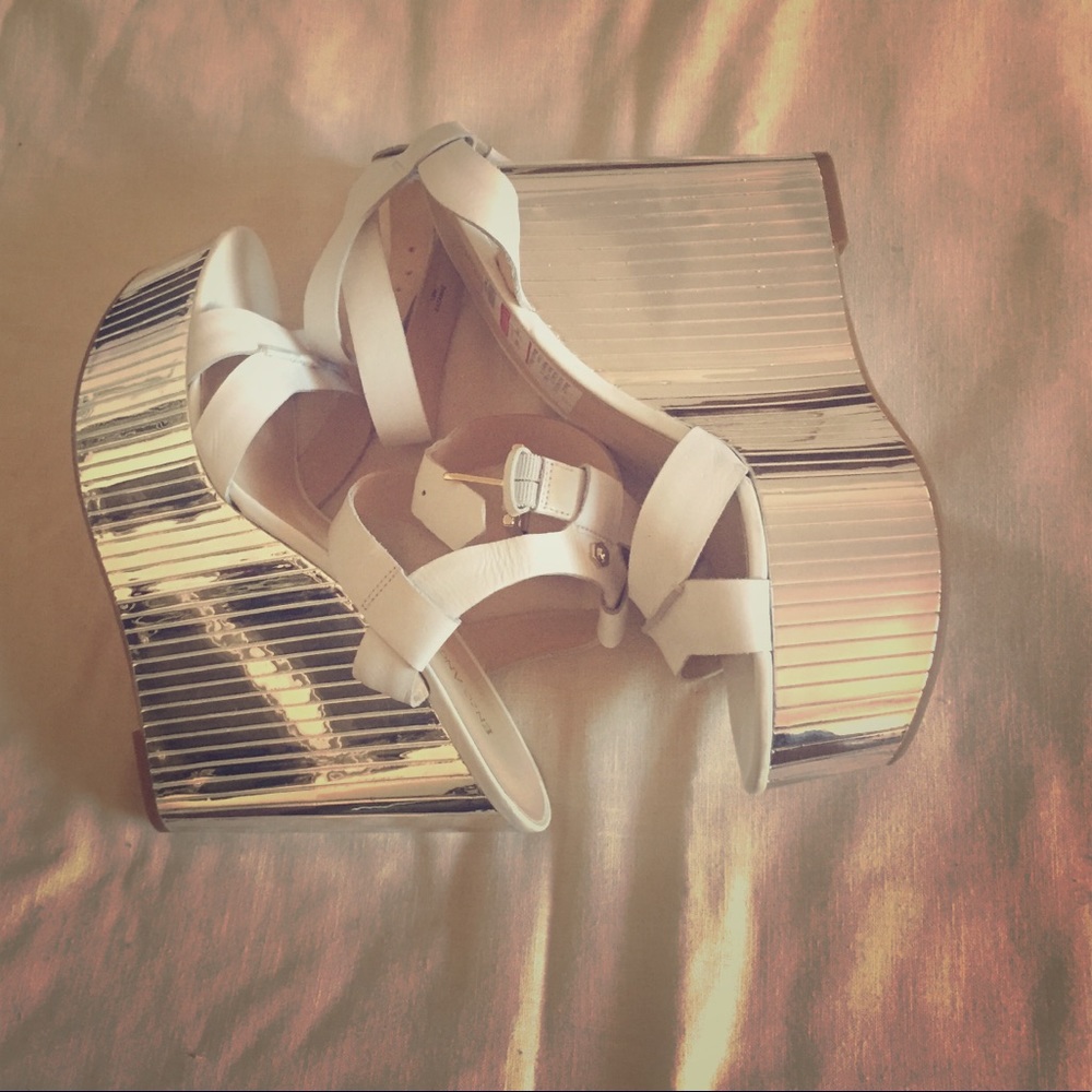 Mirror Wedge Platforms!