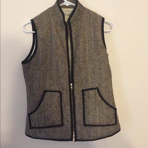Wool tweed zip up vest