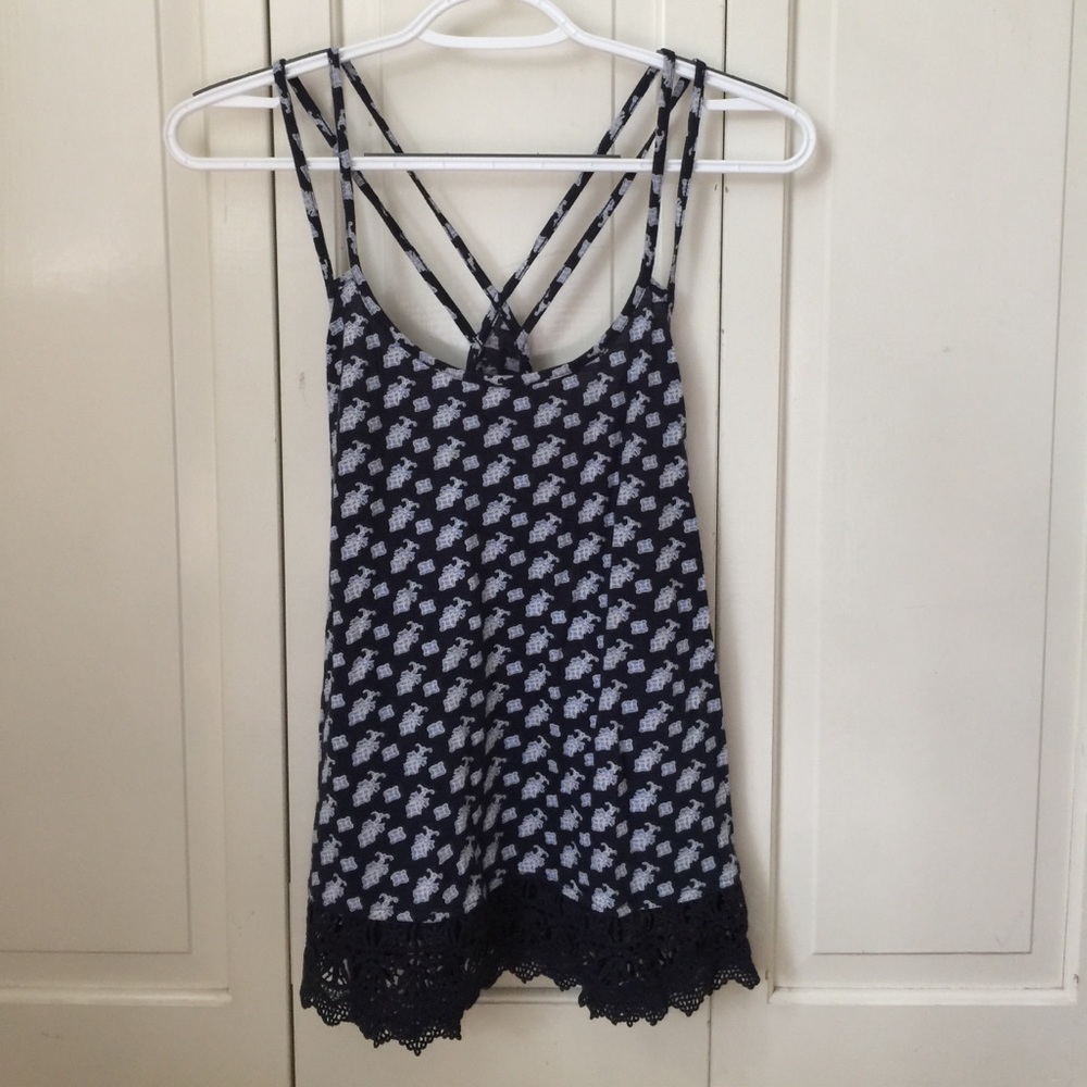 3 for $20 eligible! American eagle navy tank
