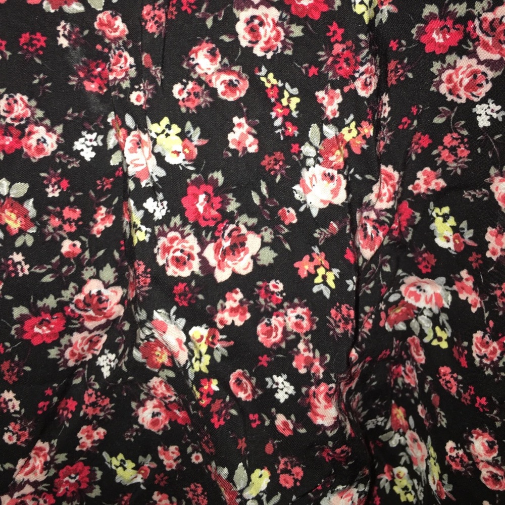 Cute shirt! - Picture 3 of 3