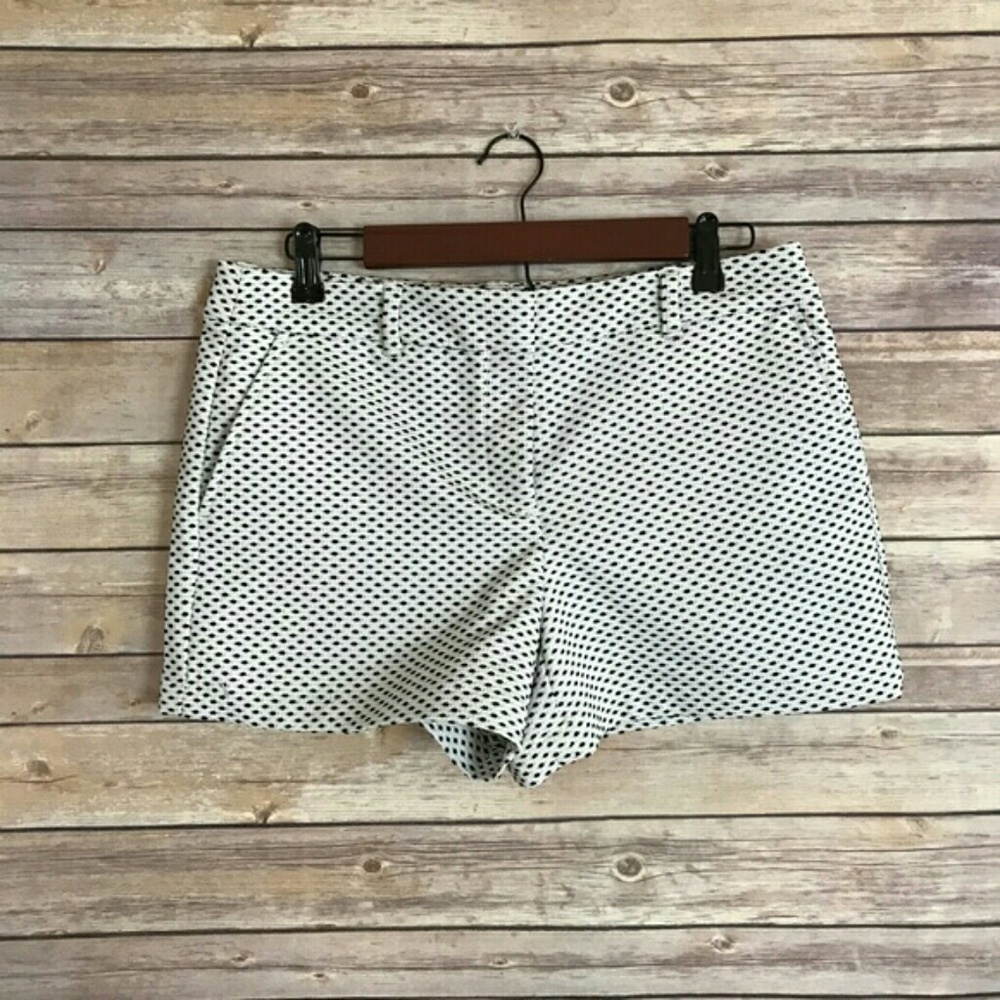 ❌ SOLD ❌ LOFT Polka Dot Shorts