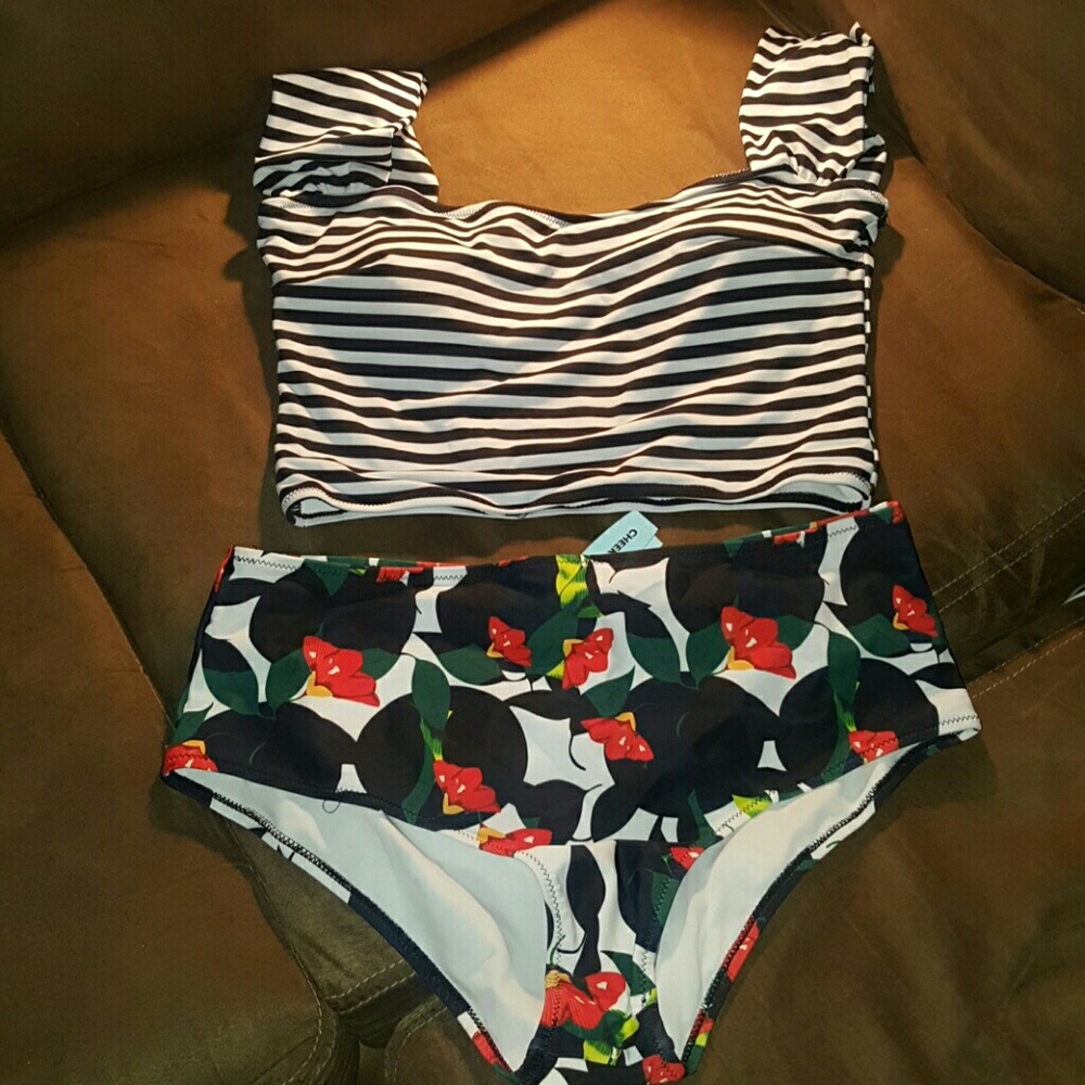 Bathing suit