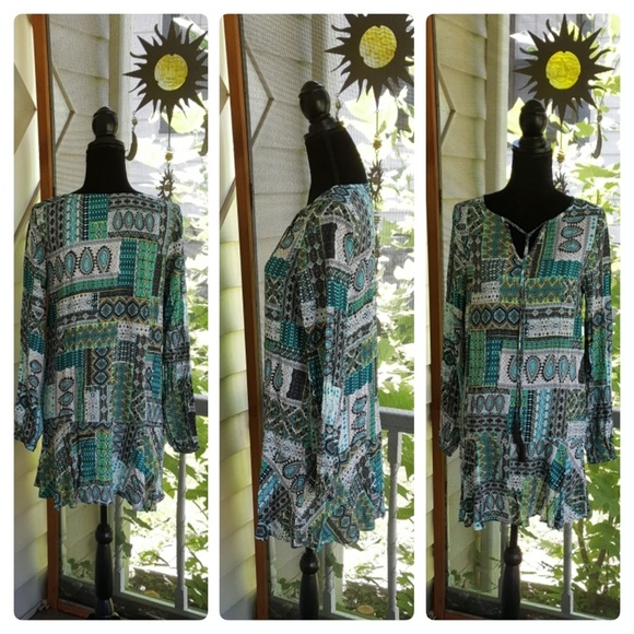 🎈CLEARANCE/ FIRM / NO OFFERS🎈Print Tunic Dress - Picture 5 of 8