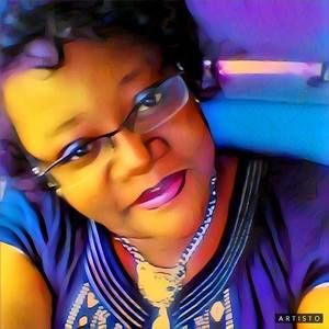 Meet your Posher, Deidra