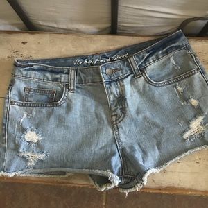 Victoria's Secret denim boyfriend short