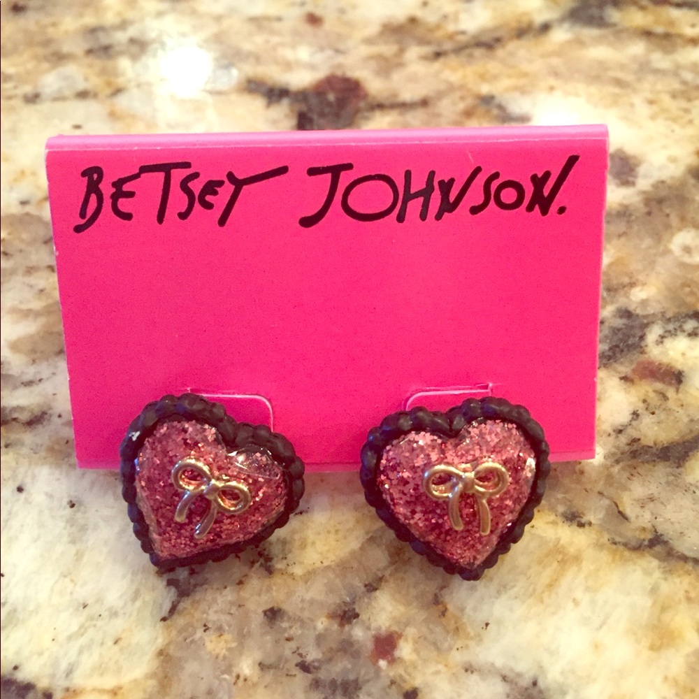 Betsey Johnson heart stud earrings