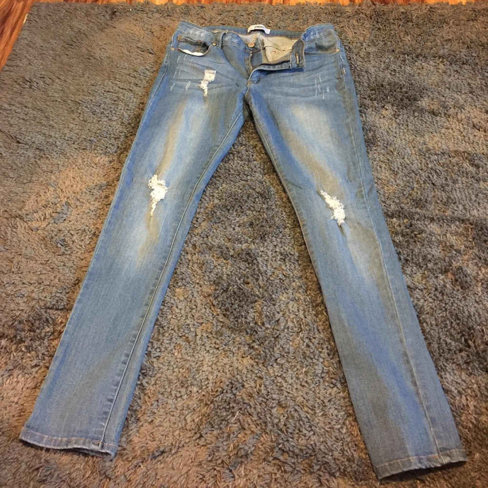Fashion nova jeans!