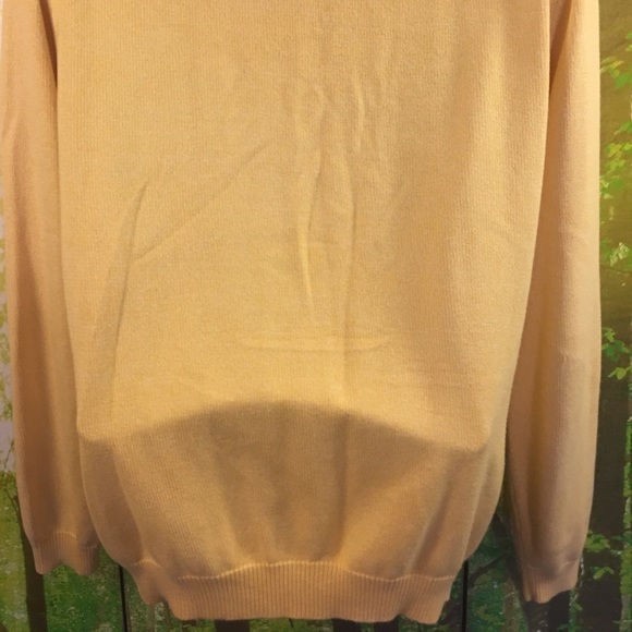 Men's Brooks Brothers Yellow V Neck Sweater - Picture 5 of 8