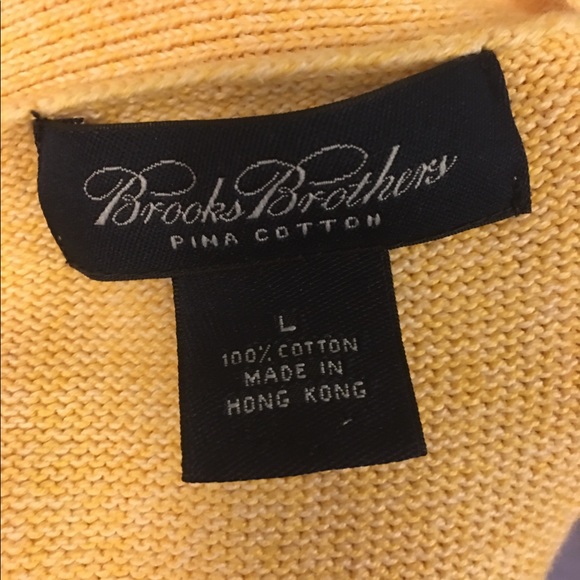 Men's Brooks Brothers Yellow V Neck Sweater - Picture 8 of 8