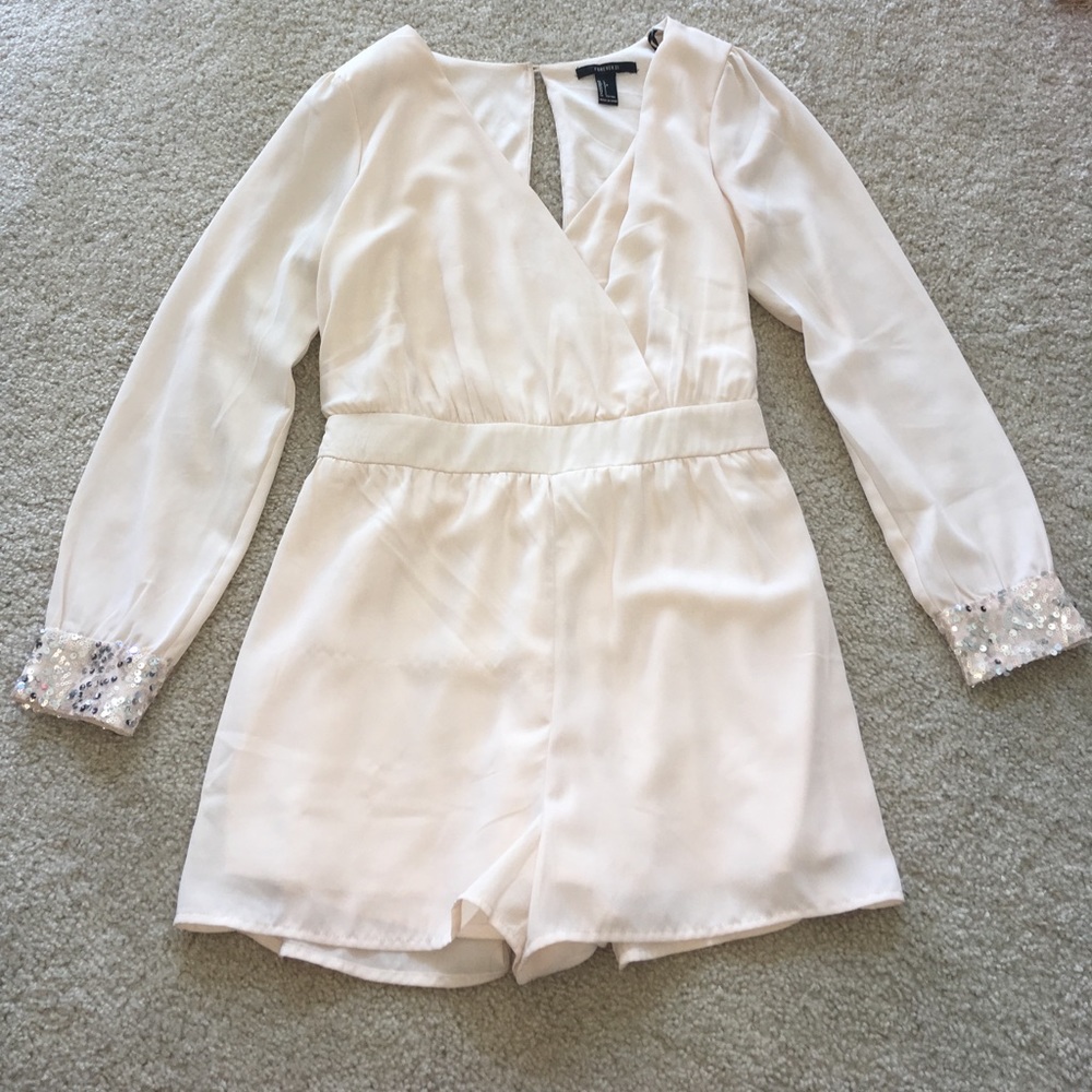 Sz Large Nude Sequin Romper