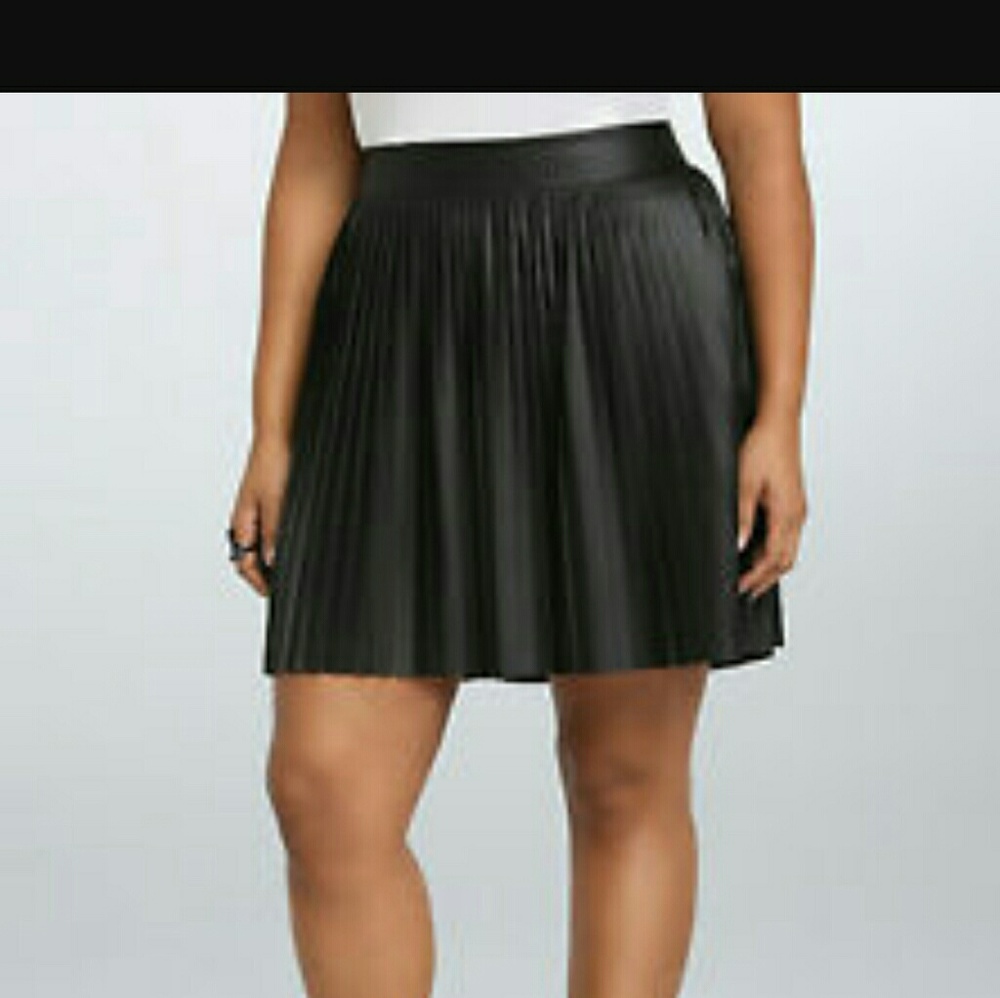 Torrid Black Pleated Leather Skirt