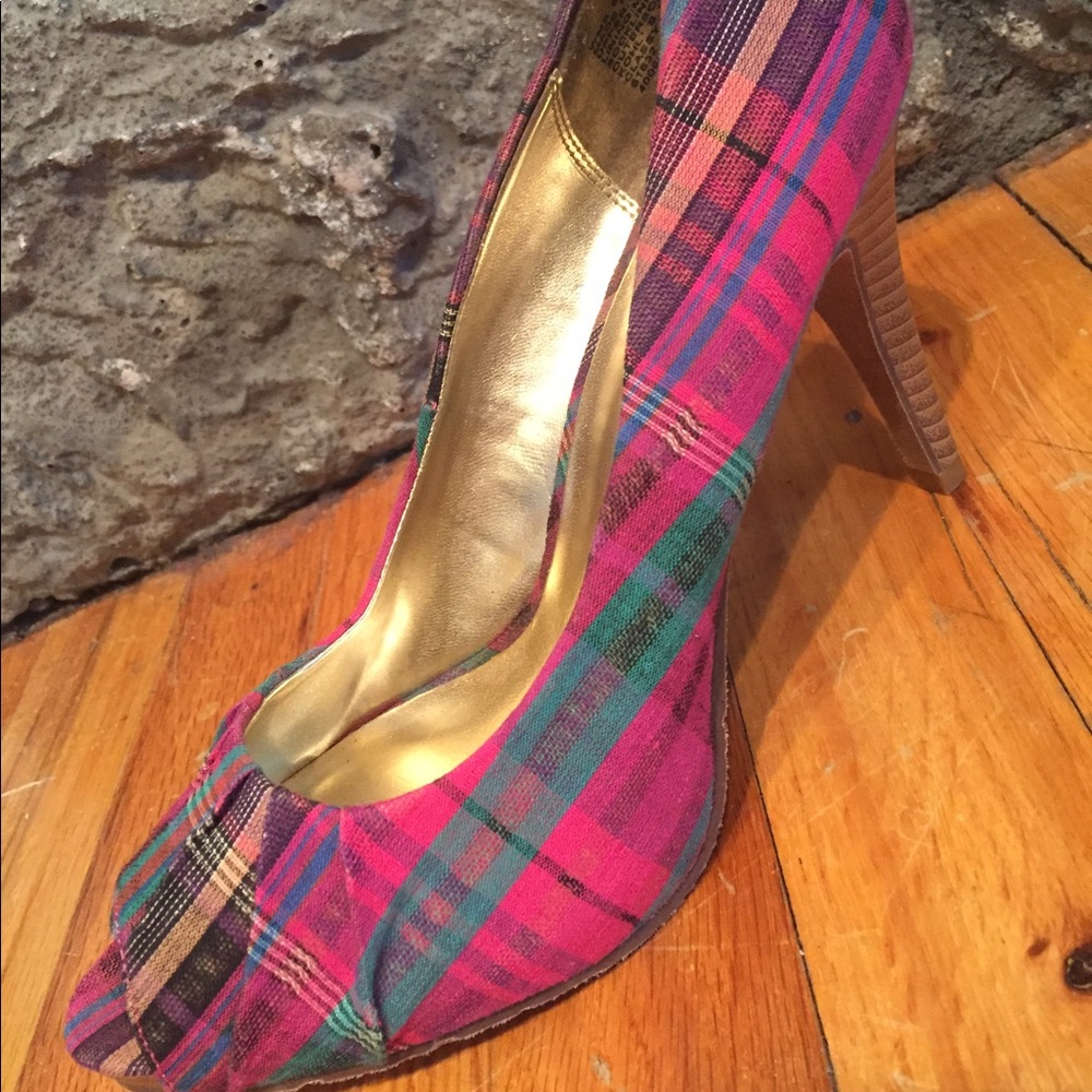 Candies Classy Pink Plaid 👠 With Wood Heel!