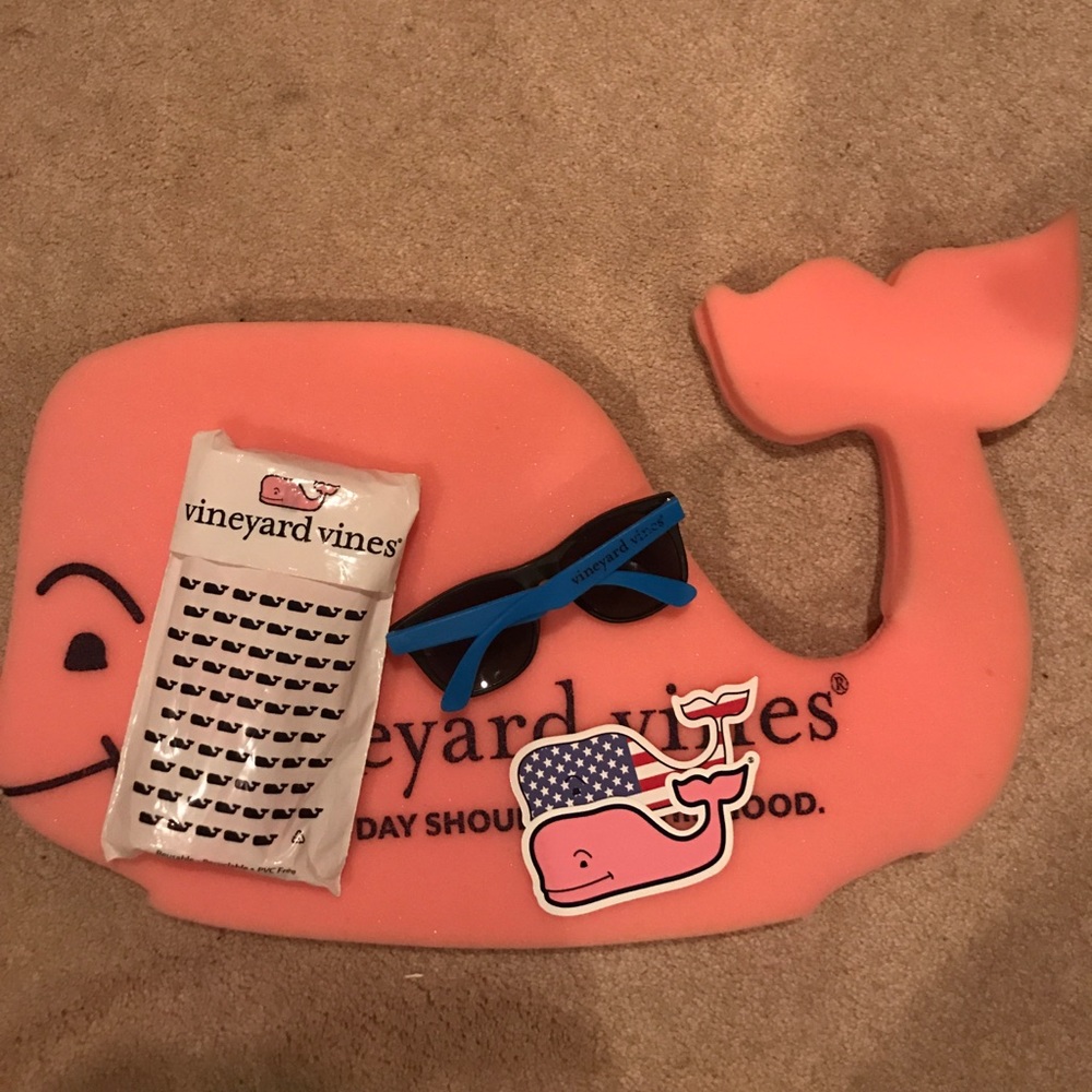 VINEYARD VINES ACCESSORIES