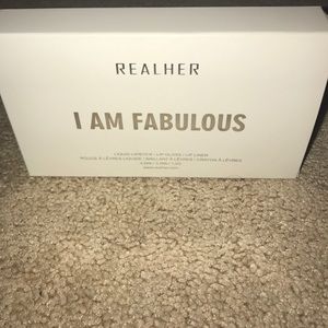 I am fabulous lip kit