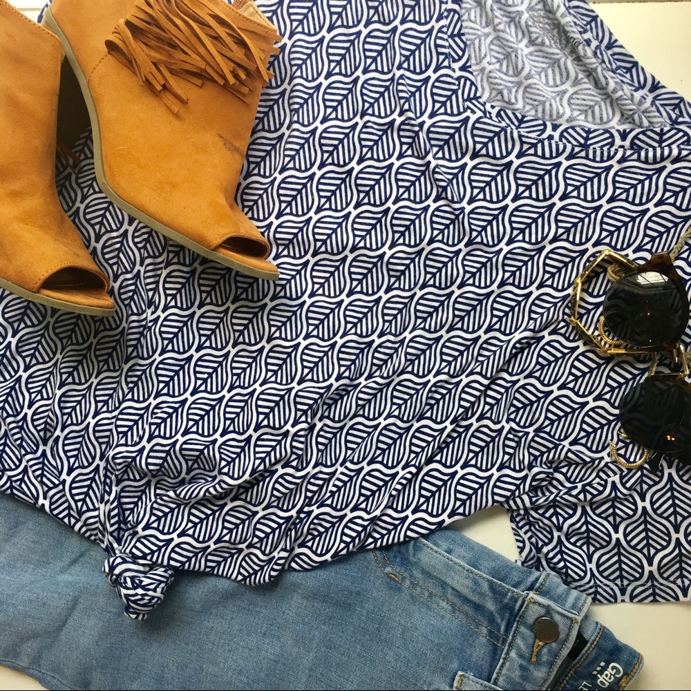 Plus Size Patterned T-Shirt!